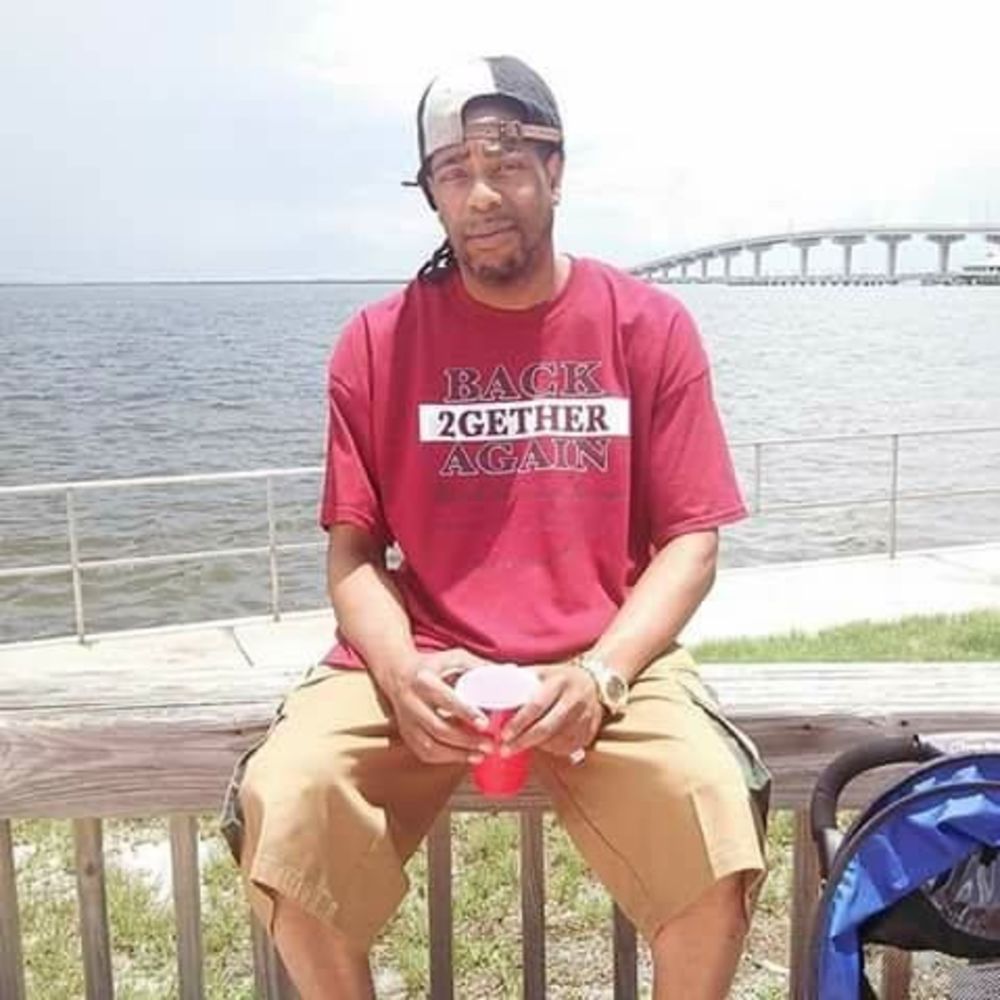 Meet your Posher, Dewayne